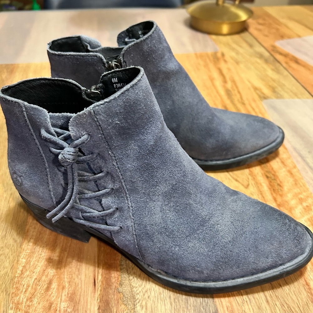 Born Women's Suede Ankle Boots- Blue/Gray Size 6